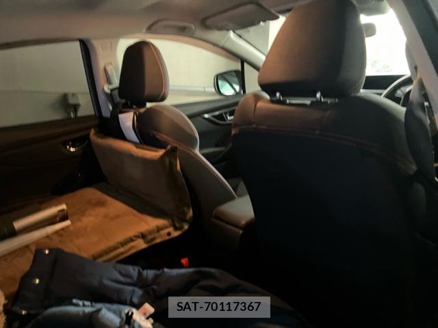 Subaru XV 2017-07 8873075-10