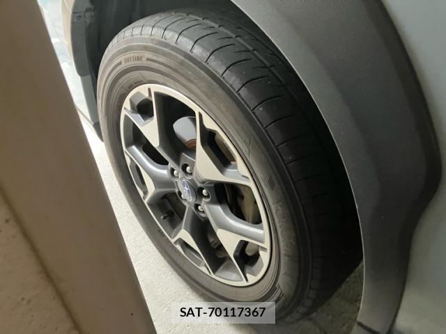 Subaru XV 2017-07 8873075-5