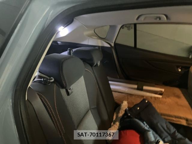 Subaru XV 2017-07 8873075-9