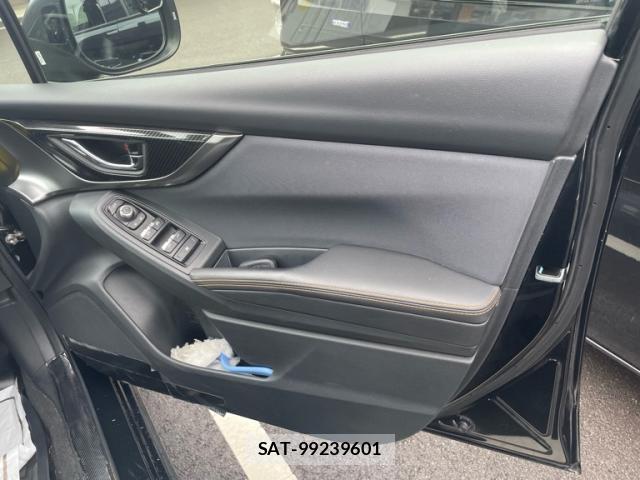 Subaru XV 2017-12 8873364-14