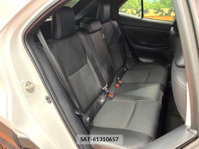 Toyota YARIS CROSS 2025-08 8873225-11