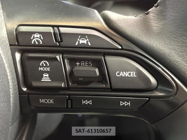 Toyota YARIS CROSS 2025-08 8873225-5