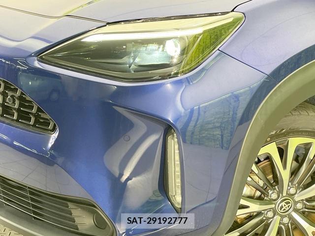 Toyota YARIS CROSS 2023-12 8873585-11