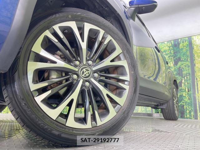 Toyota YARIS CROSS 2023-12 8873585-12