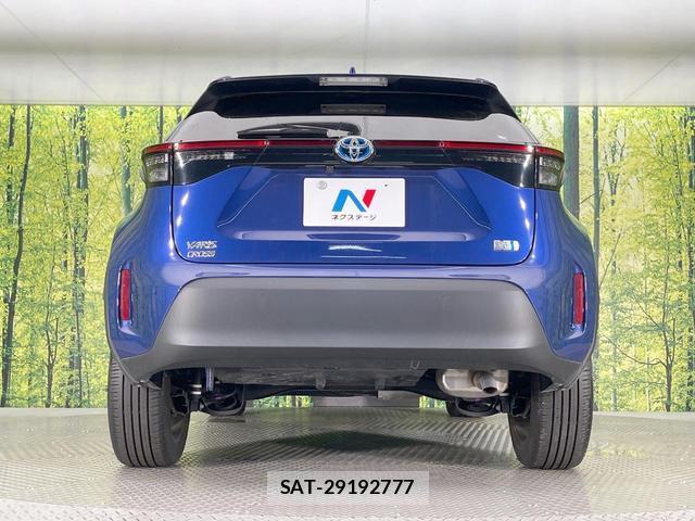 Toyota YARIS CROSS 2023-12 8873585-14