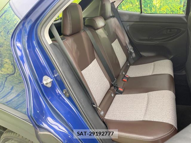 Toyota YARIS CROSS 2023-12 8873585-8