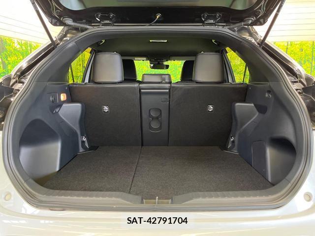 Toyota YARIS CROSS 2023-02 8874288-10