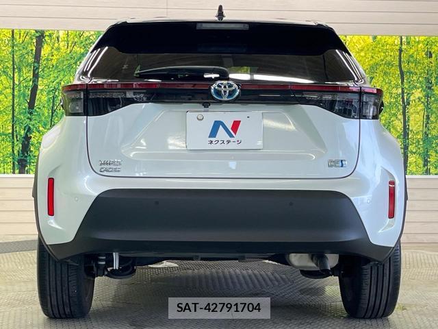 Toyota YARIS CROSS 2023-02 8874288-14