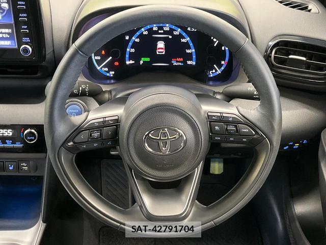 Toyota YARIS CROSS 2023-02 8874288-4