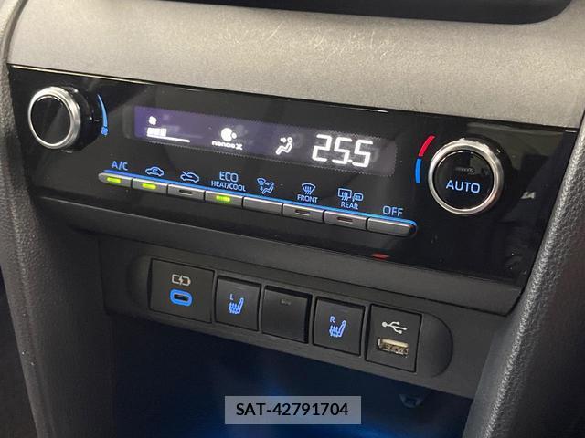Toyota YARIS CROSS 2023-02 8874288-6