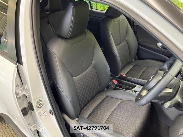 Toyota YARIS CROSS 2023-02 8874288-8