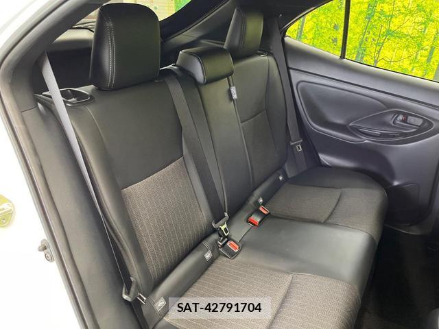 Toyota YARIS CROSS 2023-02 8874288-9