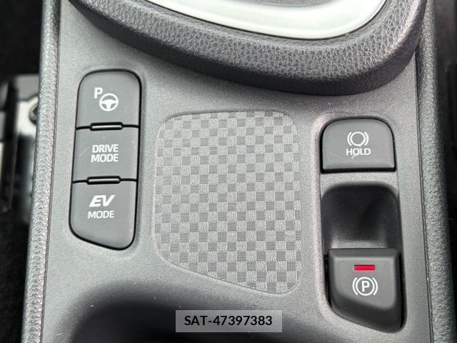 Toyota YARIS CROSS 2023-12 8874313-12