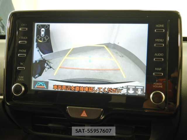 Toyota YARIS CROSS 2022-03 8874356-3