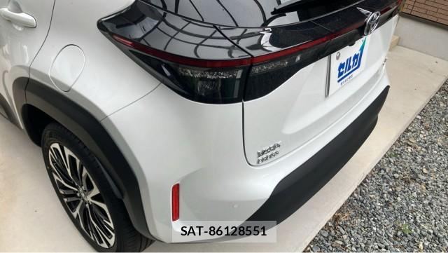 Toyota YARIS CROSS 2025-09 8874419-13