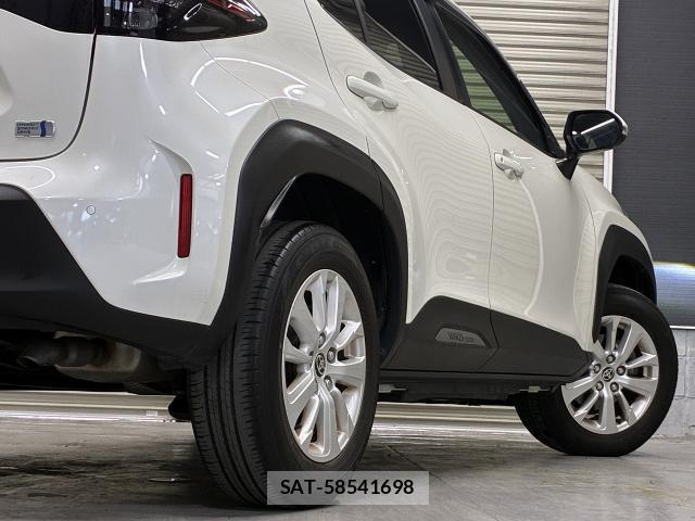Toyota YARIS CROSS 2022-01 8874669-10
