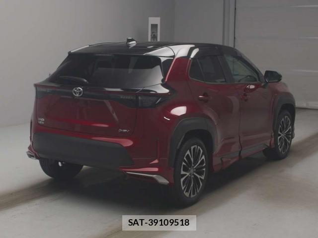 Toyota YARIS CROSS 2025-11 8874908-1