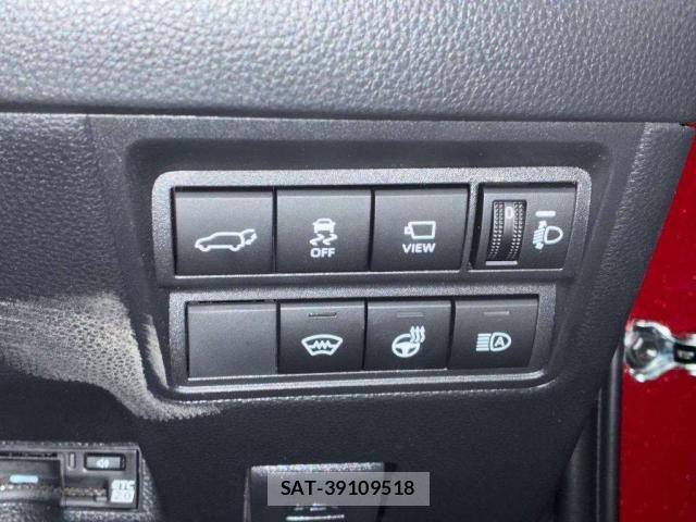 Toyota YARIS CROSS 2025-11 8874908-8