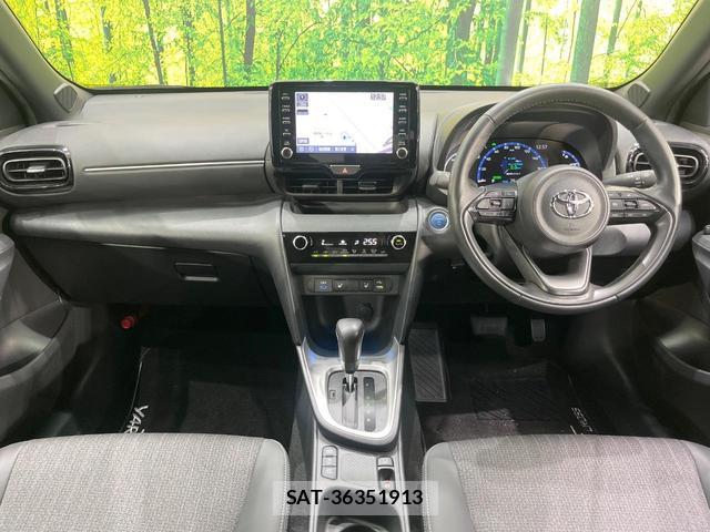 Toyota YARIS CROSS 2024-01 8875010-1