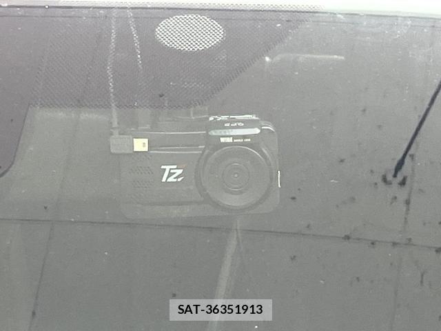Toyota YARIS CROSS 2024-01 8875010-5