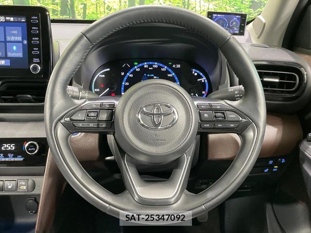 Toyota YARIS CROSS 2023-12 8875068-10