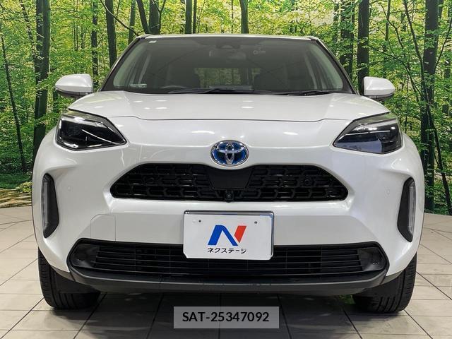 Toyota YARIS CROSS 2023-12 8875068-13