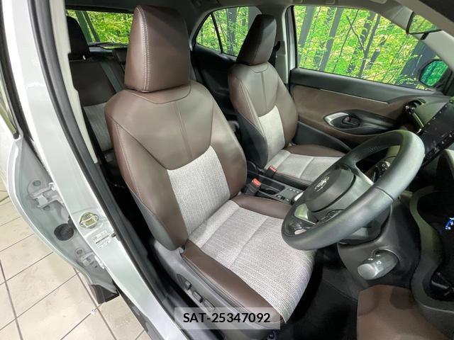 Toyota YARIS CROSS 2023-12 8875068-7