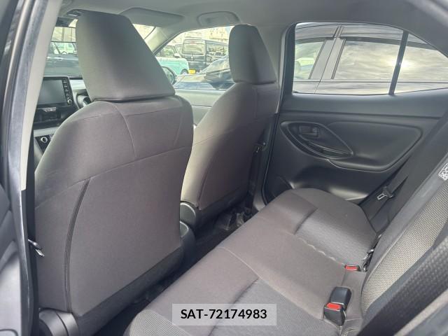 Toyota YARIS CROSS 2021-11 8875138-6