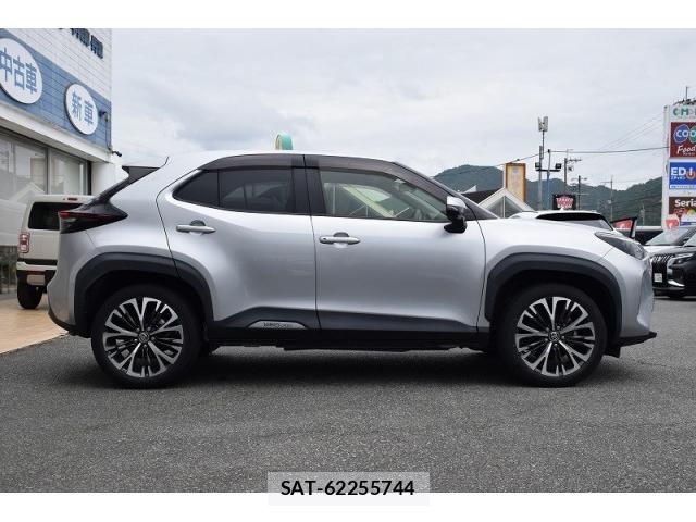 Toyota YARIS CROSS 2020-12 8875203-2