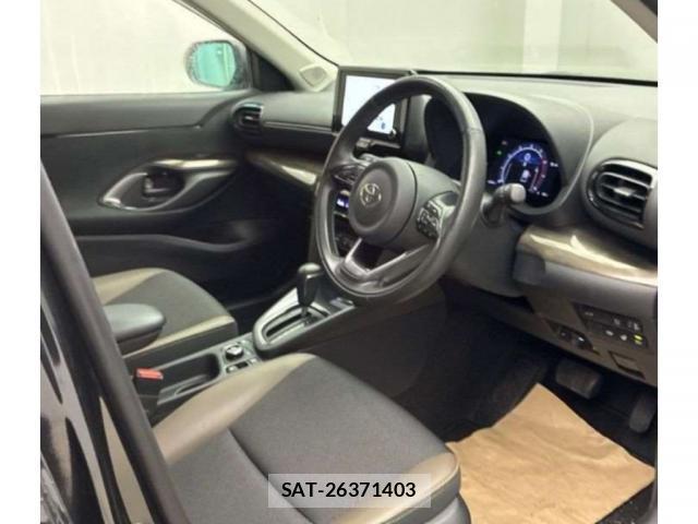 Toyota YARIS CROSS 2025-05 8875220-2