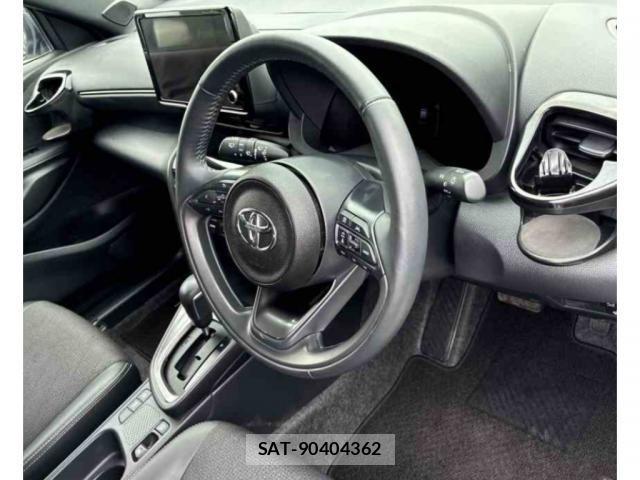 Toyota YARIS CROSS 2024-03 8875280-2