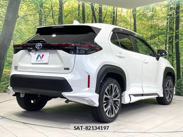 Toyota YARIS CROSS 2022-03 8875401-16