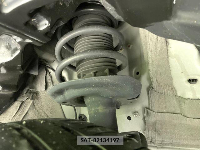 Toyota YARIS CROSS 2022-03 8875401-19
