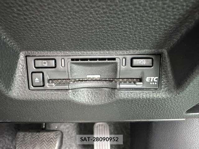 Toyota YARIS CROSS 2025-01 8875582-11