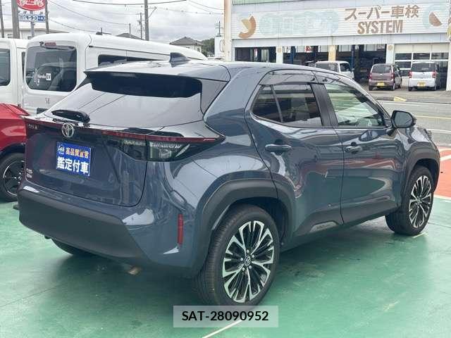 Toyota YARIS CROSS 2025-01 8875582-17