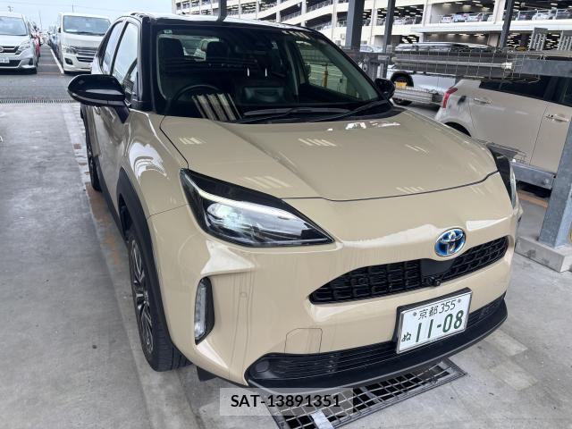 Toyota YARIS CROSS 2022-06 8875774-0
