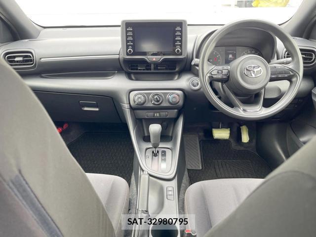 Toyota YARIS 2022-03 8872630-1