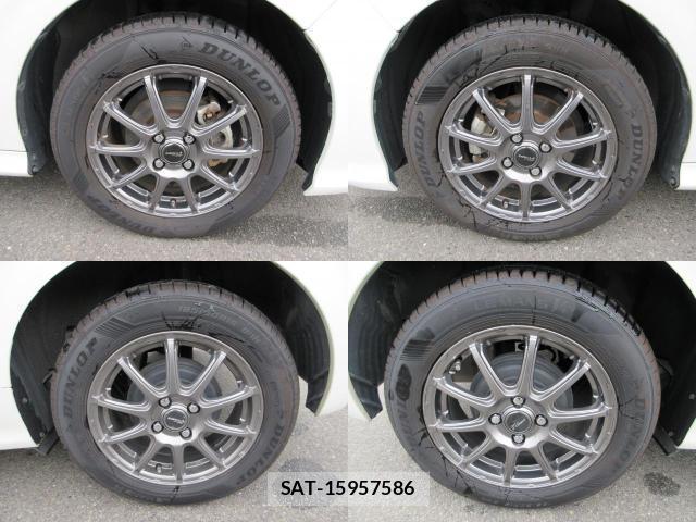Toyota YARIS 2021-04 8872888-8