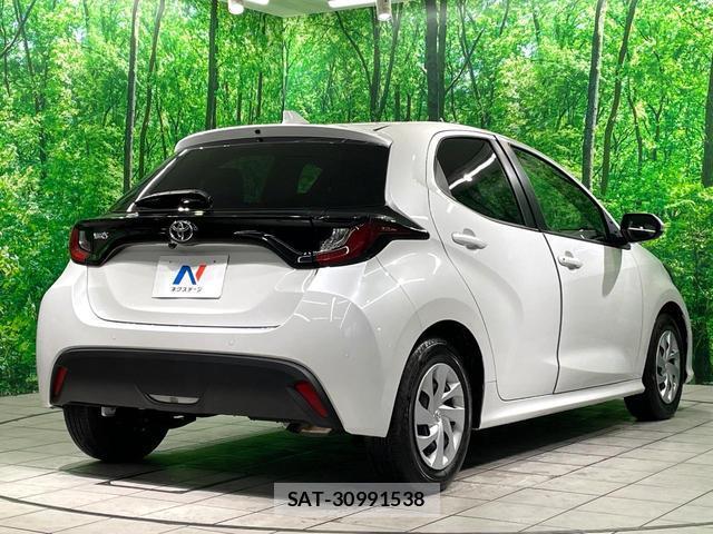 Toyota YARIS 2024-07 8873099-16