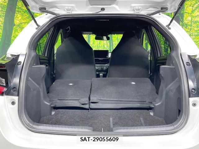 Toyota YARIS 2024-07 8873239-11