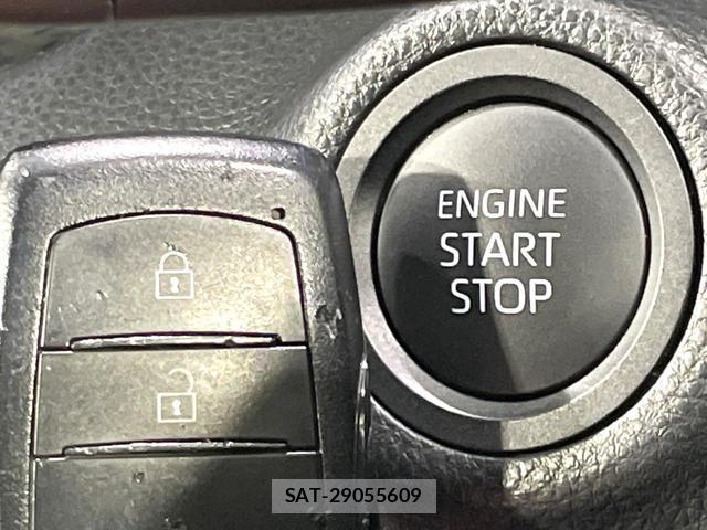 Toyota YARIS 2024-07 8873239-6