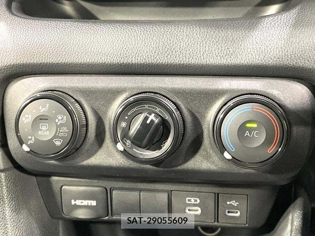 Toyota YARIS 2024-07 8873239-8