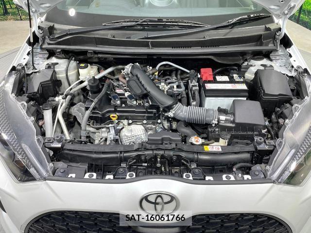 Toyota YARIS 2024-07 8873240-17