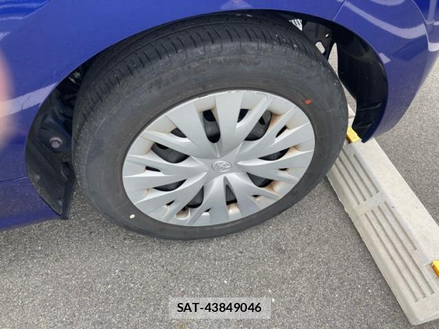 Toyota YARIS 2023-07 8873541-5