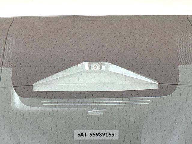 Toyota YARIS 2024-04 8873801-4