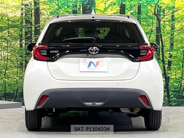 Toyota YARIS 2020-04 8874105-14