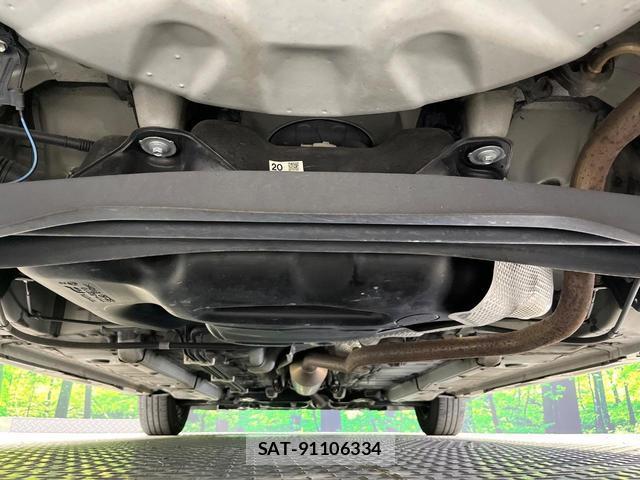 Toyota YARIS 2020-04 8874105-18