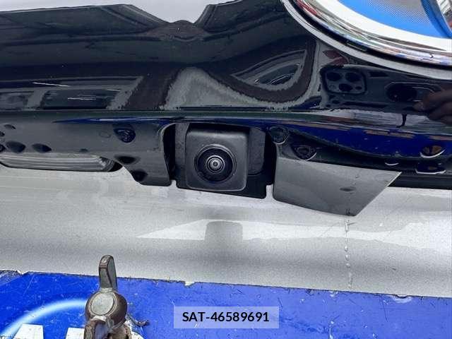 Toyota YARIS 2021-08 8875586-12