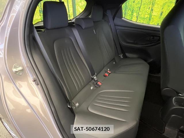 Toyota YARIS 2024-03 8875633-8