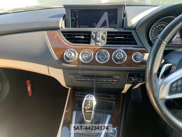 Bmw Z4 2012-08 8874331-10